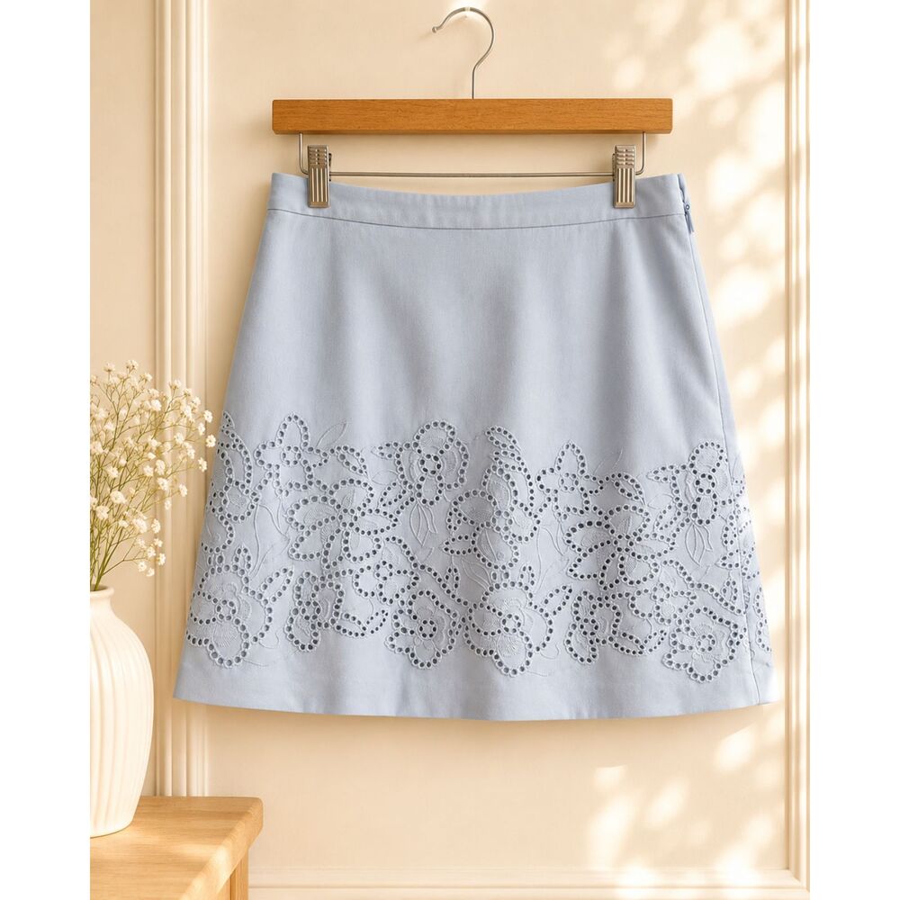 NWT Club Monaco Eyelet Embroidered Mini Skirt Size 00 Blue Haze $159.50